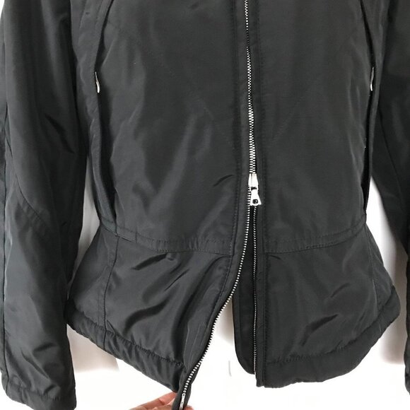 POST CARD in “HOUSE OF GUCCI”  Luxury Black Ski Jacket, detach hood, NWT sz 4 - Picture 10 of 16